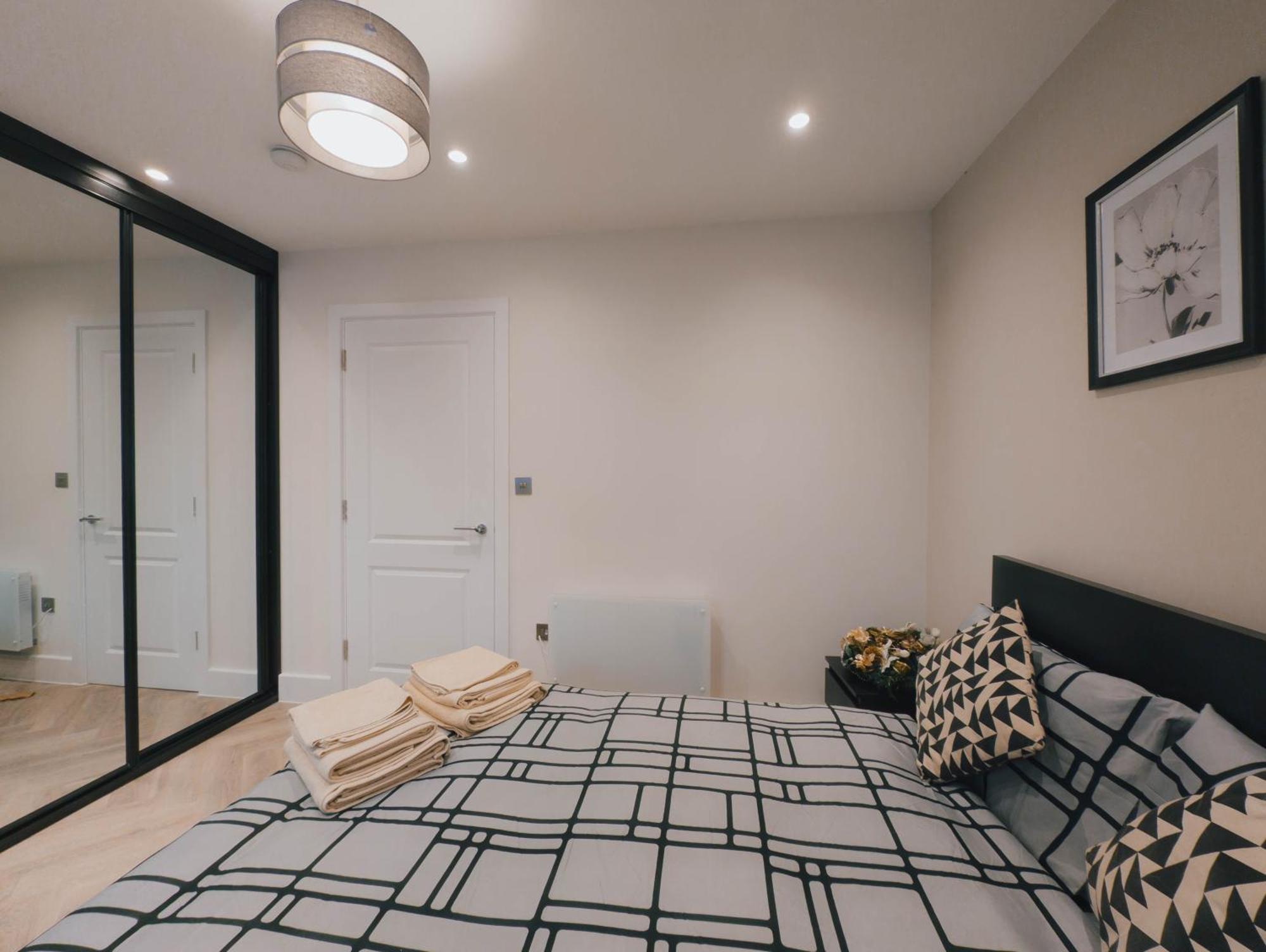 Luxurious Apartment In St Albans Exterior photo
