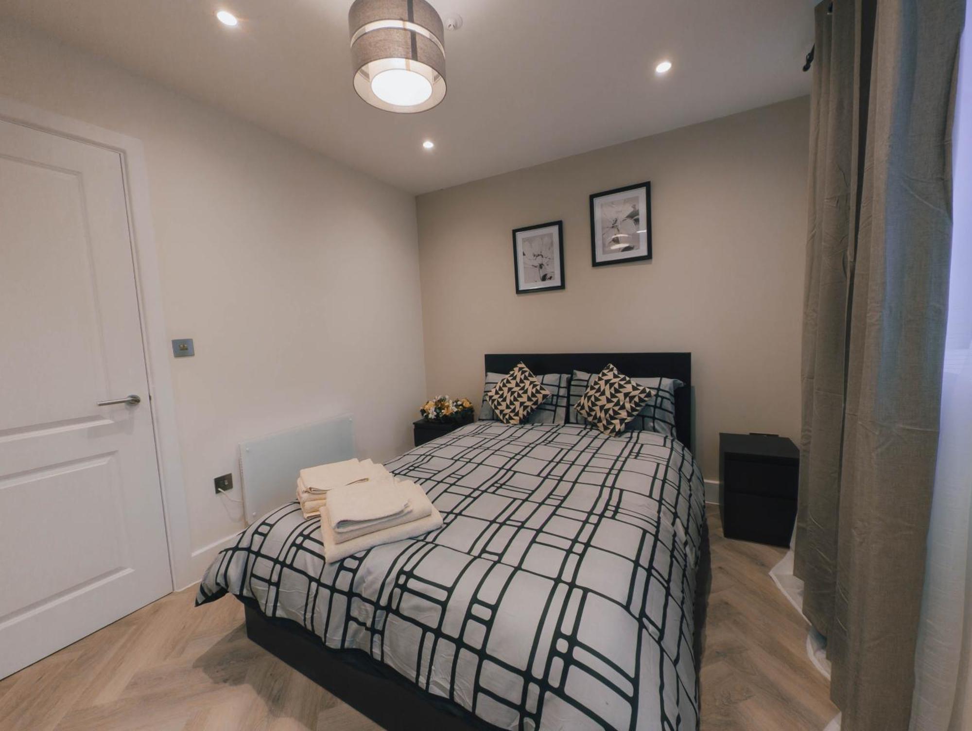 Luxurious Apartment In St Albans Exterior photo
