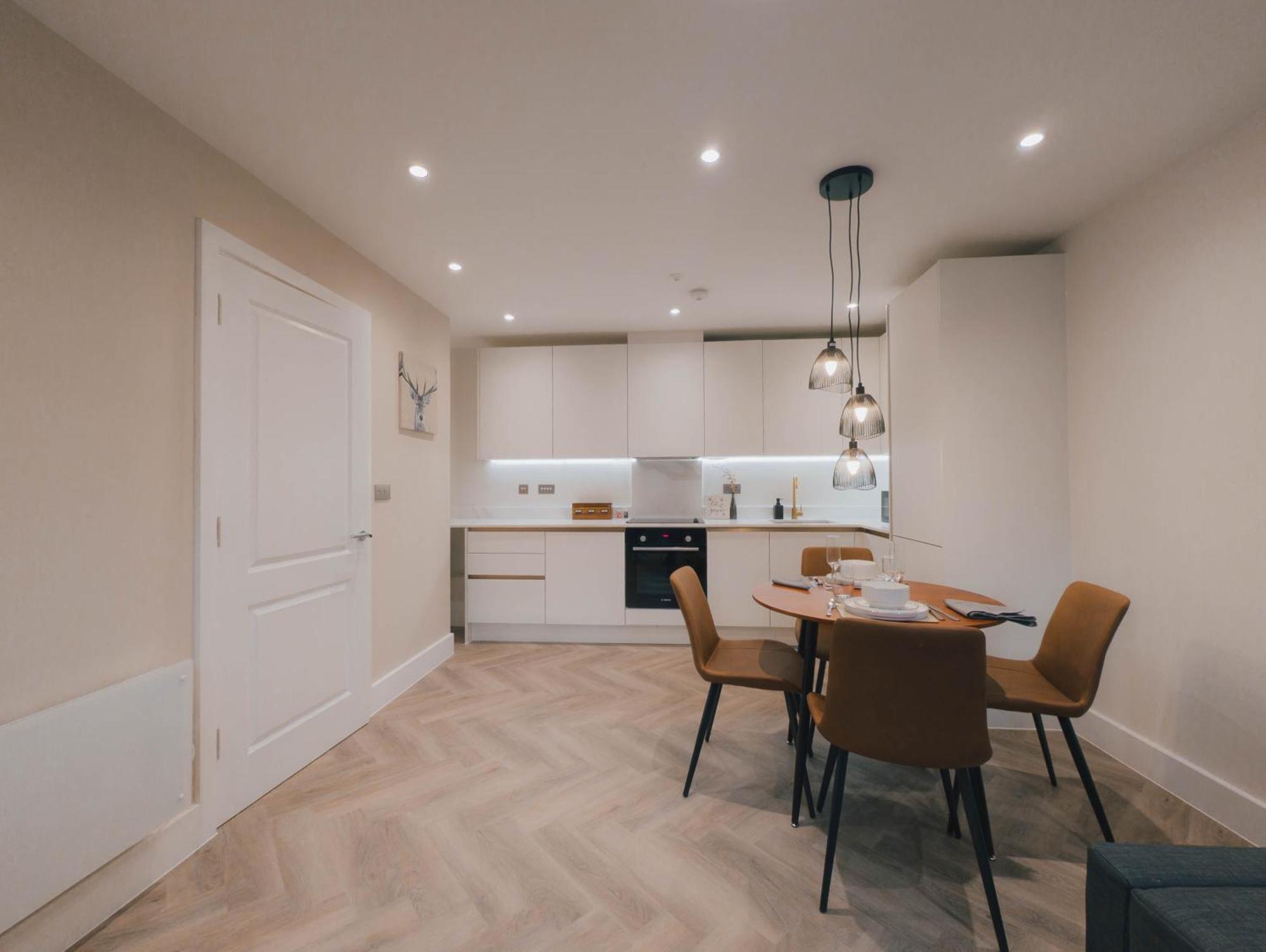 Luxurious Apartment In St Albans Exterior photo